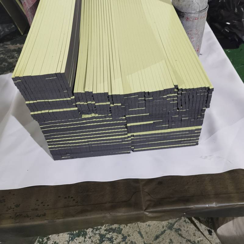 EVA泡棉自粘条密封缓冲