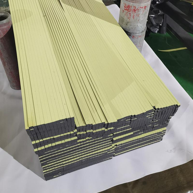 工厂批量生产EVA泡棉密封条