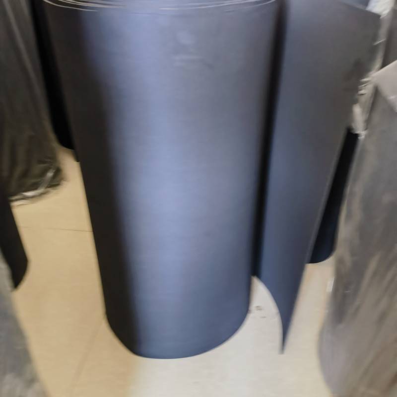 黑色卷料竖立展示 - 整卷50米